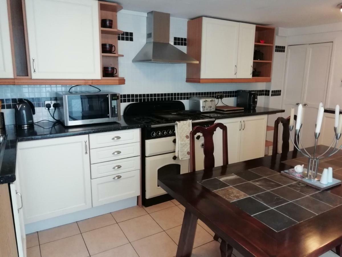 Brown Cow Cottage Dalton in Furness Extérieur photo