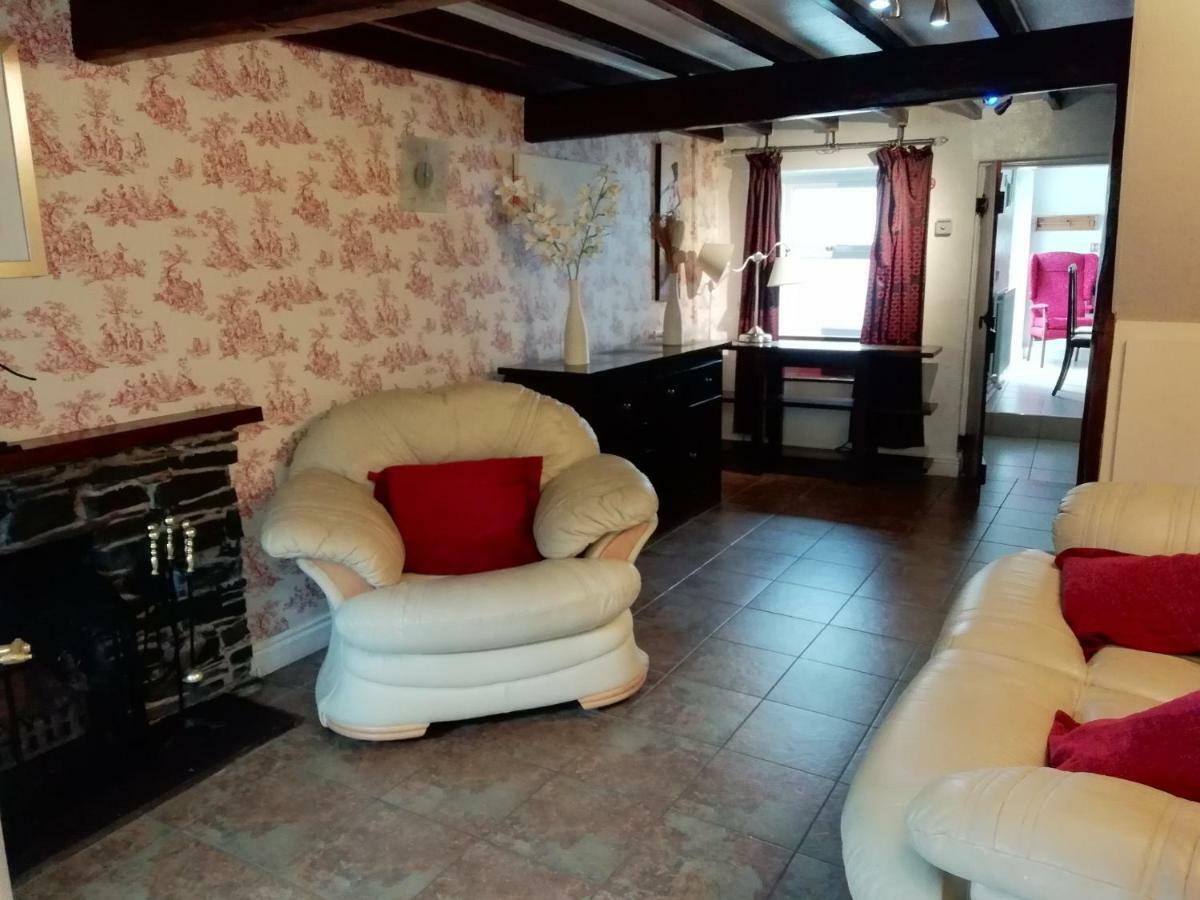 Brown Cow Cottage Dalton in Furness Extérieur photo